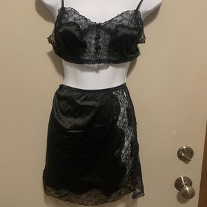 NWT Savage X Fenty skirt and bralette set